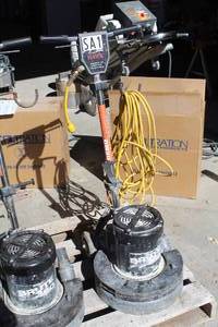 lot 441 image: Hawk Brute 360 17 Industrial Floor Machine