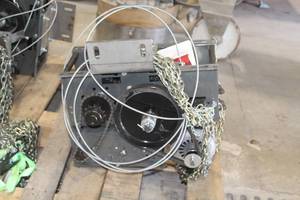 lot 439 image: Chain-Drive Garage Door Opener