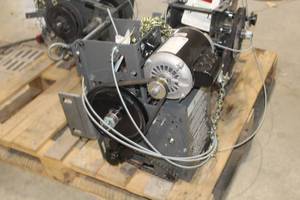lot 437 image: Chain-Drive Garage Door Opener