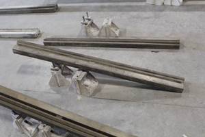 lot 575A image: 40 Wall Saw Track with Nards, Mounting Blocks