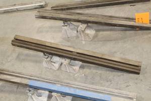 lot 575B image: 40 Wall Saw Track with Nards, Mounting Blocks
