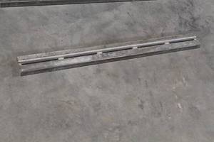 lot 575D image: 40 Wall Saw Track