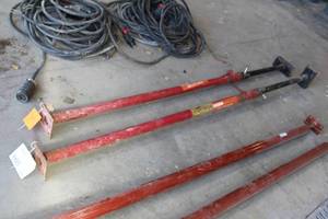 lot 605 image: Lot of (2) 104 Adjustable Shore Posts