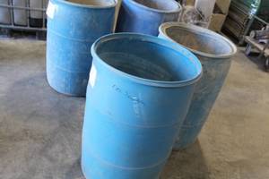 lot 599 image: Lot of (2) 55-Gallon Plastic Barrel