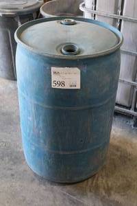lot 598 image: 55-Gallon Plastic Barrel