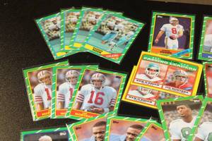lot 50 image: 1986 Topps Star Football Card Lot  33 Cards