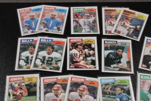 lot 51 image: 1987 Topps Star Football Card Lot  30 Cards