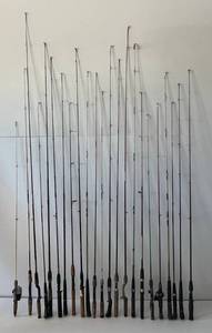 lot 4 image: Large Group Of Vintage Fishing Poles 23 Total ( 2 Broken Tips Need Tips Replaced) -
