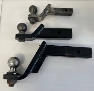 lot 46 image: Misc. Trailer Hitch Inserts With Balls 1 1 78 1 2 1 2 516 -