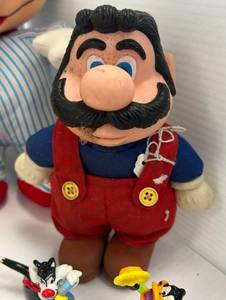 lot 120 image: Group Of Vintage Disney Items Including Mickey Mouse And More