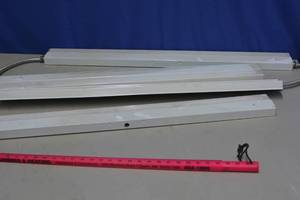 lot 23 image: undercabinet lights