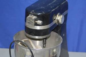 lot 25 image: Kenmore Elite Mixer and kitchen utensils