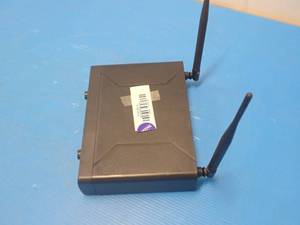 lot 92 image: Nady&nbspDW-22 Wireless Micro-Phone Receiver