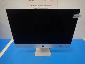 lot 44 image: Apple&nbspiMac14,2 A1419 ME089LLA All-In-One PC &nbspIntel(R) Core(TM) i5-4670 CPU  3.40GHz  8GB DDR3 SDRAM  1TB HD  Includes IOS and power cable  unit has wear spot on screen