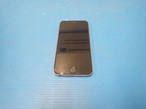 lot 79 image: Apple&nbspiPhone 6s A1688  32GB of storage  Sprint Carrier Locked  no charger  hairline crack on screen near volume buttons, inspection suggested