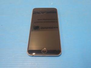 lot 80 image: Apple&nbspiPhone 6s A1688  32GB of Storage  Sprint Carrier Locked  Cracked Screen  no charger  Unit still in working condition 