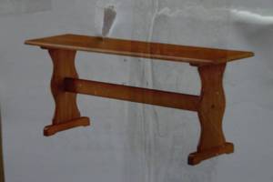 lot 24 image: Chelsea Breakfast Nook Bench