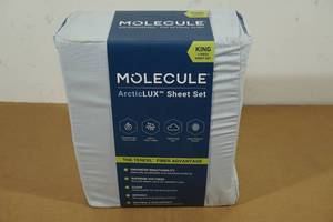 lot 68 image: NEW Molecule ArcticLux 4 Piece Sheet Set - King