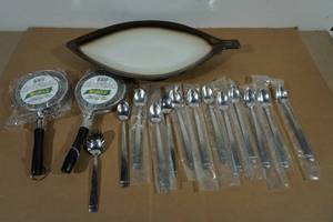 lot 113 image: Serving Dish and Flatware