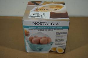 lot 14 image: Nostalgia Premium 7 Egg Cooker