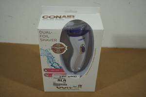 lot 126 image: ConAir Satiny Smooth Dual Foil Electric Shaver