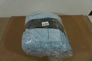 lot 131 image: Superior Girga Egyptian Cotton 12 Piece Towel Set