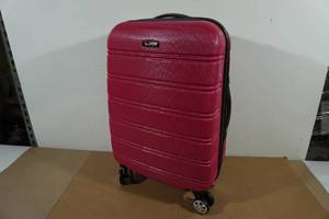 lot 50 image: Fox Luggage Bullet II 20 ABS Carry On Bag