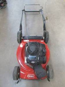 lot 608 image: Toro 22 in. Recycler Briggs & Stratton High Wheel FWD Gas Walk Behind Self Propelled Lawn Mower, 21442 - Missing Bag and Handle Nuts - USED DOES NOT START, For PartsRestore.