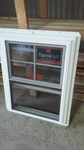 lot 102 image: Thermo Tech Double Hung Window