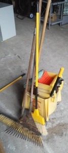 lot 303 image: Rubbermaid Mop Bucket and More