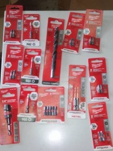 lot 250 image: Milwaukee Bits, Quik  Lok and More.