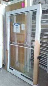 lot 334 image: Scenix Window.