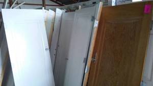 lot 335 image: (5) Vintage Doors With Knobs � WOW.