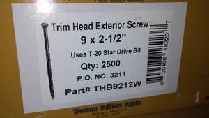 lot 366 image: Exterior Wood Screws.  2500 ct.