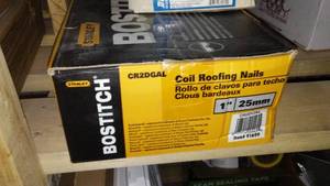 lot 383 image: Case Of Rolled Roofing Nails