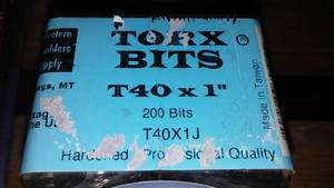 lot 395 image: Torx Bits T40 (Dozens)