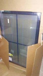 lot 424 image: Glass Paynes Only (2)