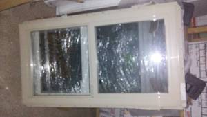 lot 712 image: Window Slider