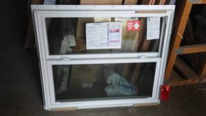 lot 733 image: Single Hung Window Thermo Tech