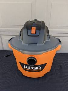 lot 37 image: RIDGID 9 Gallon 4.25 Peak HP NXT WetDry Shop Vacuum with Filter, Locking Hose and Accessories