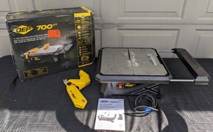 lot 47 image: QEP 700XT 34 HP Wet Tile Saw with 7 in. Blade and Table Extension