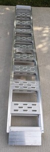 lot 26 image: Pair of Vehicle Ramps
