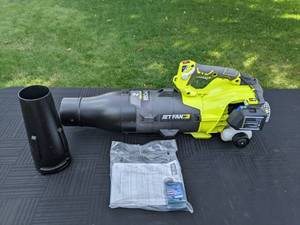 lot 40 image: RYOBI 160 MPH 520 CFM 25cc Gas Jet Fan Blower