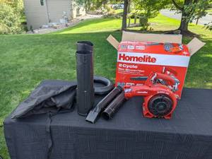 lot 59 image: Homelite 150 MPH 400 CFM 2-Cycle Handheld Gas Leaf Blower