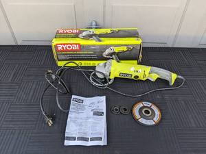 lot 46 image: RYOBI 7.5 Amp 4.5 in. Corded Angle Grinder
