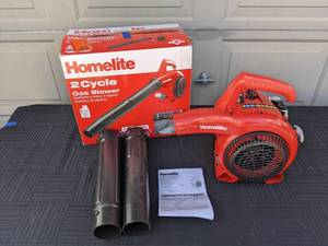 lot 75 image: Homelite 2 Cycle 150 MPH 400 CFM Gas BlowerVacuum