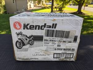 lot 97 image: NEW Kendall SAE 20W-50 Motorcycle 4 Cycle Motor Oil