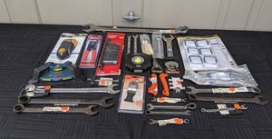lot 139 image: Zircon StudSensor HD70 Stud Finder, Husky 12 in. Drive Hex Bit Impact Socket 7-Piece Set SAE, Fein Starlock Precision BIM Blade, Open End Wrenches, Ratcheting Combination Wrenches and More