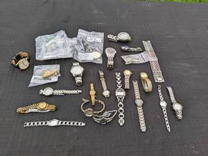 lot 168 image: A Collection of Watches Versale, Casino, Quartz, Timex and More