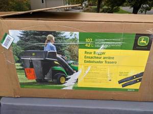 lot 166 image: Rear Bagger for 42 John Deere Lawn Mower